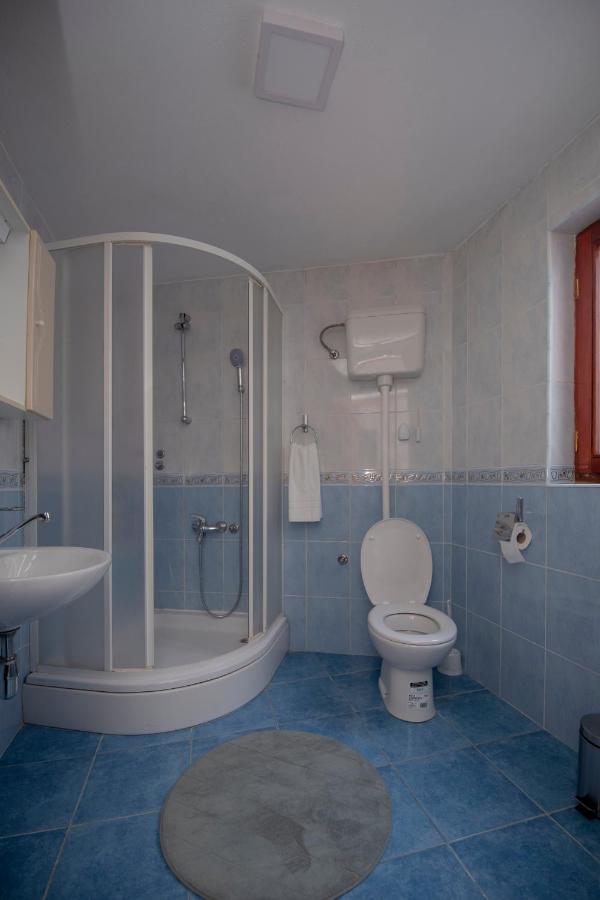 Apartman Nina Stari Grad Требине Екстериор снимка